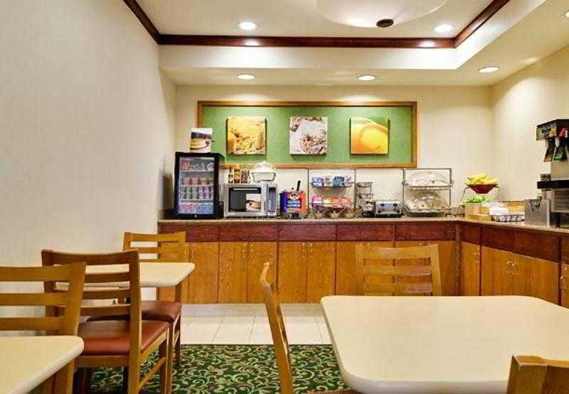 Fairfield Inn & Suites Valparaíso Restaurante foto